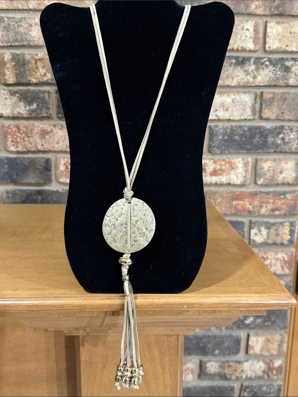 Chico’s Long Tassel Pendant Necklace Leather and gold tone